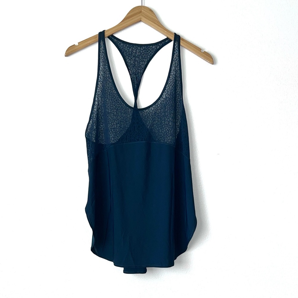 Lululemon Twist Back Tank NWOT